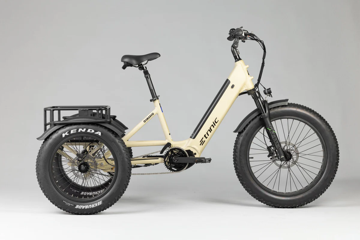 Etnnic driewieler fiets Etnnic classic city zij aanzicht Etnnic driewieler fiets Etnnic classic city zij aanzicht